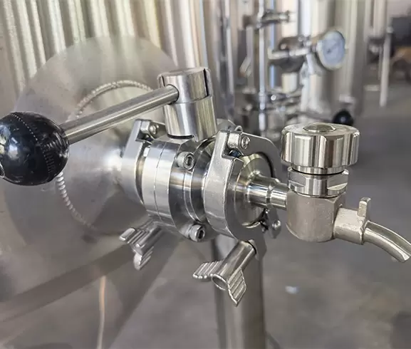 300L発酵タンク