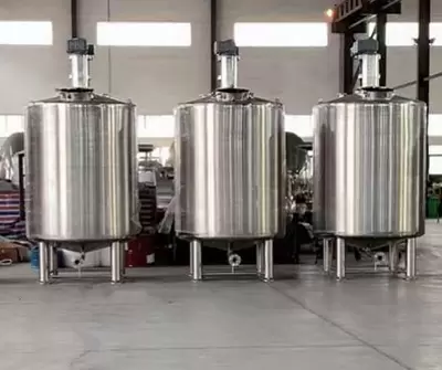 5000L ステンレス鋼混合タンクはロシアに輸出され、塗料に使用されます